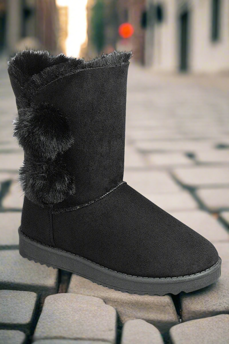 KRE Prime Stay Chic and Cozy Luxurious Black Fur Women's Boots
